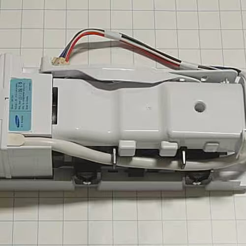 Samsung DA97-05422A installed in freezer compartment of Samsung refrigerator