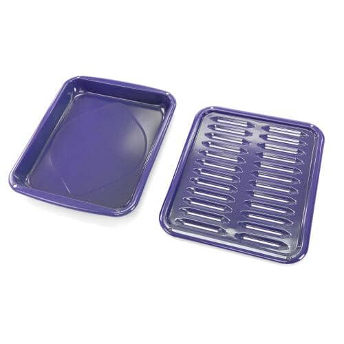 Perspective view of the Electrolux 5304442087 broiler pan and insert, ready for use.