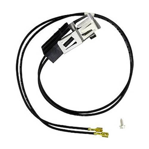 Front view of the GE WB2X8228 Clip Receptacle, showcasing the clip and wiring connection for appliance installation.