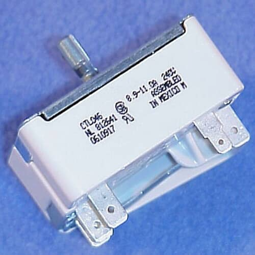 GE Infinite Switch with specifications CTL046, NL 812641, 8.9-11.0A 240V printed on the side.