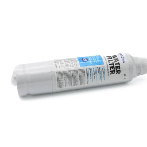 Front view of the Samsung Water Filter retail box, showing the white filter inside the packaging cutout.