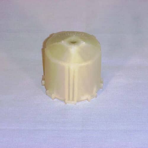 Side view of the GE agitator coupling showing its height and mounting features